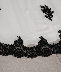 Lace edged long veil in black 