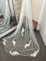 3D flower cathedral veil 